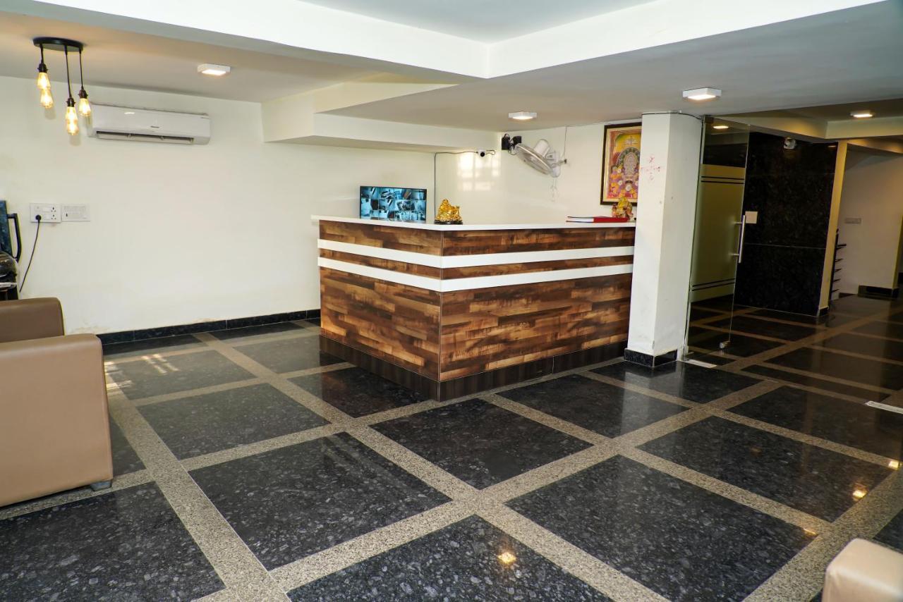 Limewood Stay - Executive Huda City Center Gurgaon Eksteriør bilde