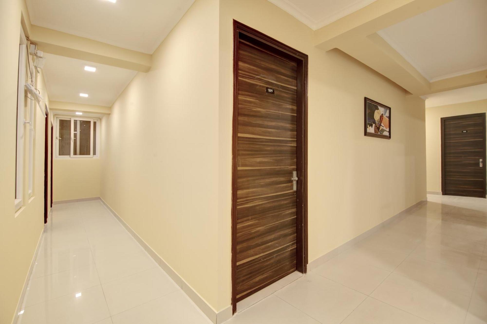 Limewood Stay - Executive Huda City Center Gurgaon Eksteriør bilde