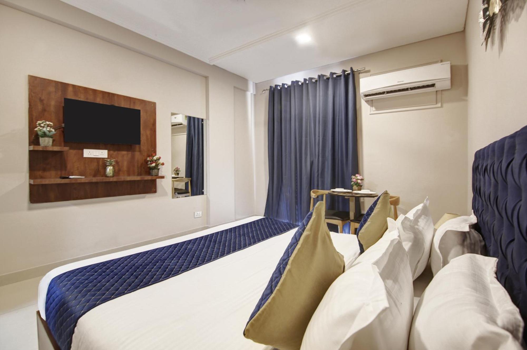 Limewood Stay - Executive Huda City Center Gurgaon Eksteriør bilde