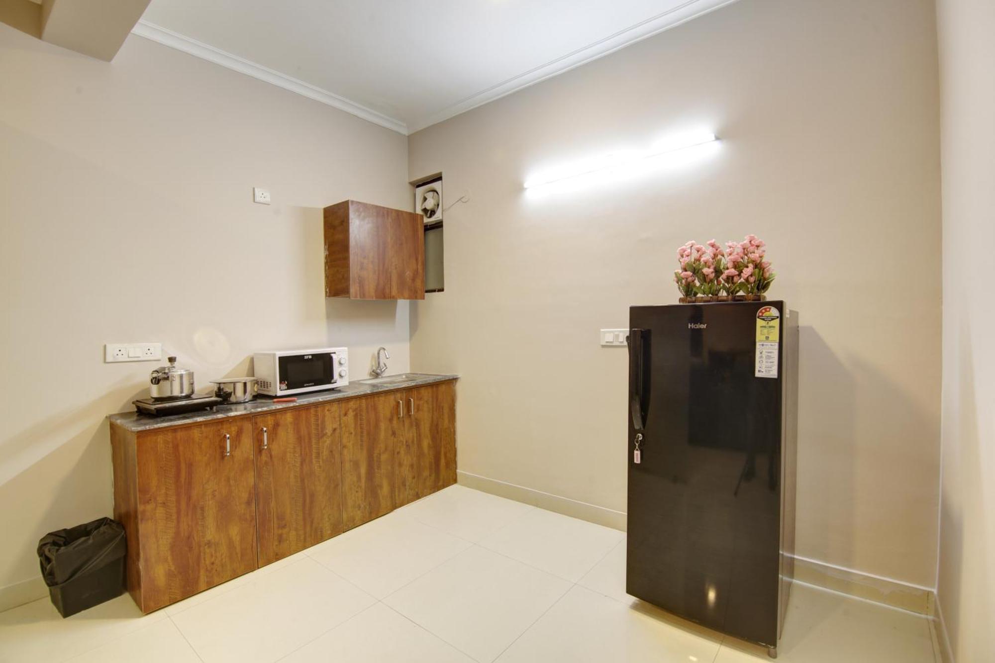 Limewood Stay - Executive Huda City Center Gurgaon Eksteriør bilde