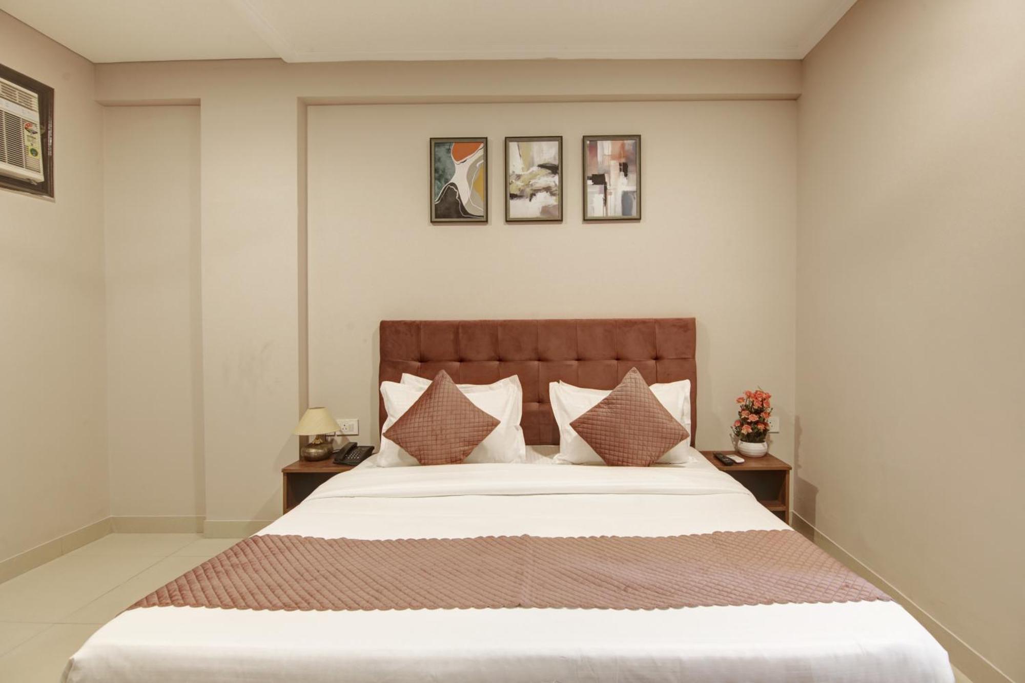 Limewood Stay - Executive Huda City Center Gurgaon Eksteriør bilde