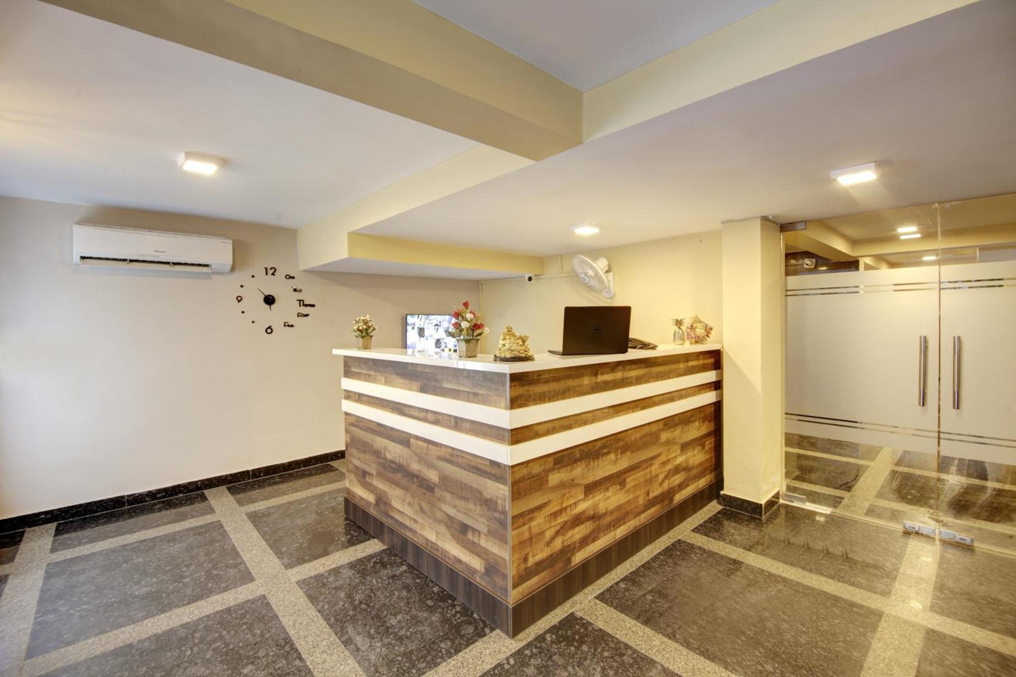 Limewood Stay - Executive Huda City Center Gurgaon Eksteriør bilde