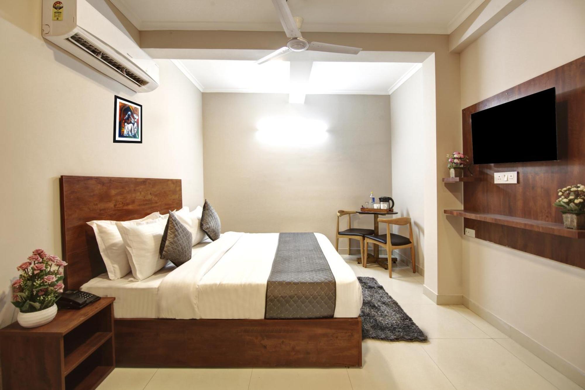 Limewood Stay - Executive Huda City Center Gurgaon Eksteriør bilde