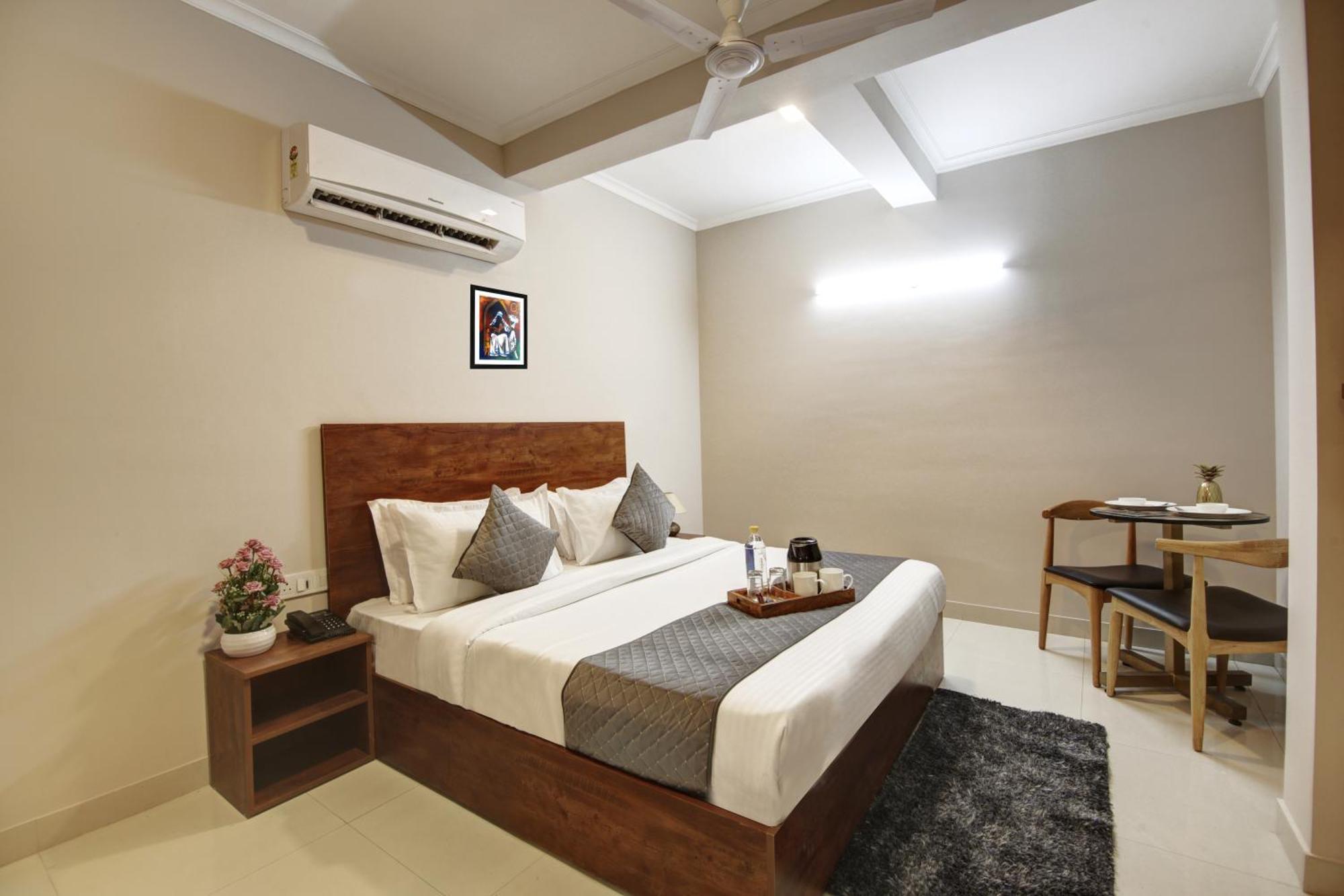 Limewood Stay - Executive Huda City Center Gurgaon Eksteriør bilde