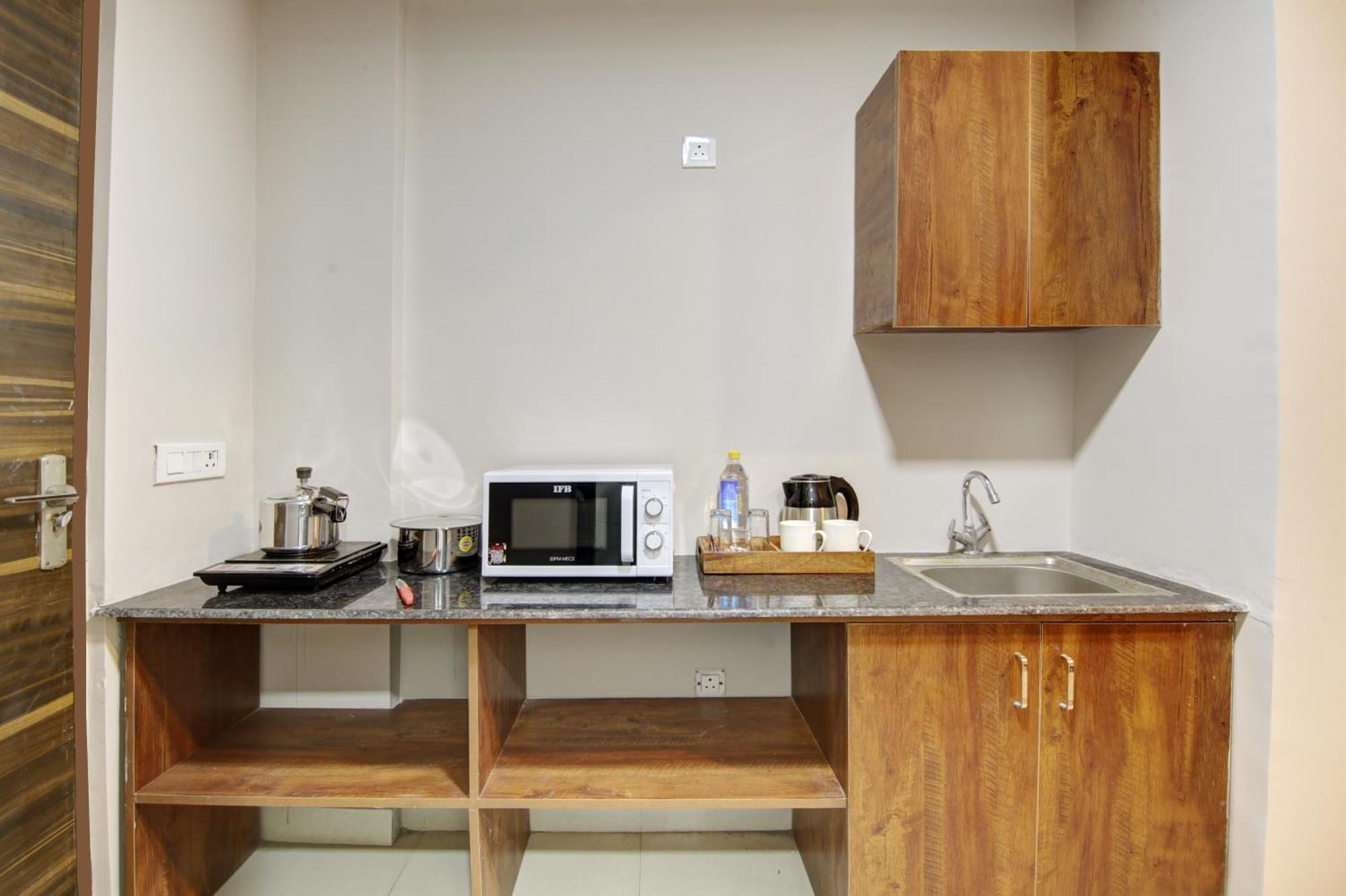 Limewood Stay - Executive Huda City Center Gurgaon Eksteriør bilde