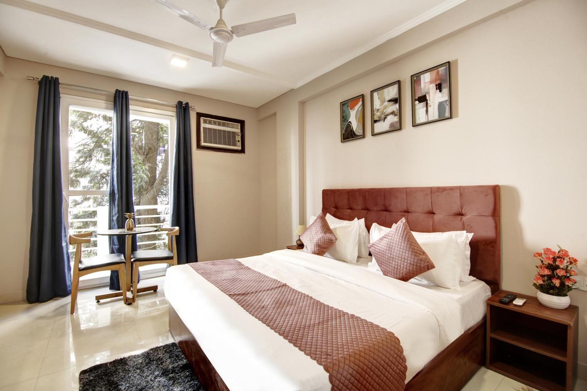 Limewood Stay - Executive Huda City Center Gurgaon Eksteriør bilde