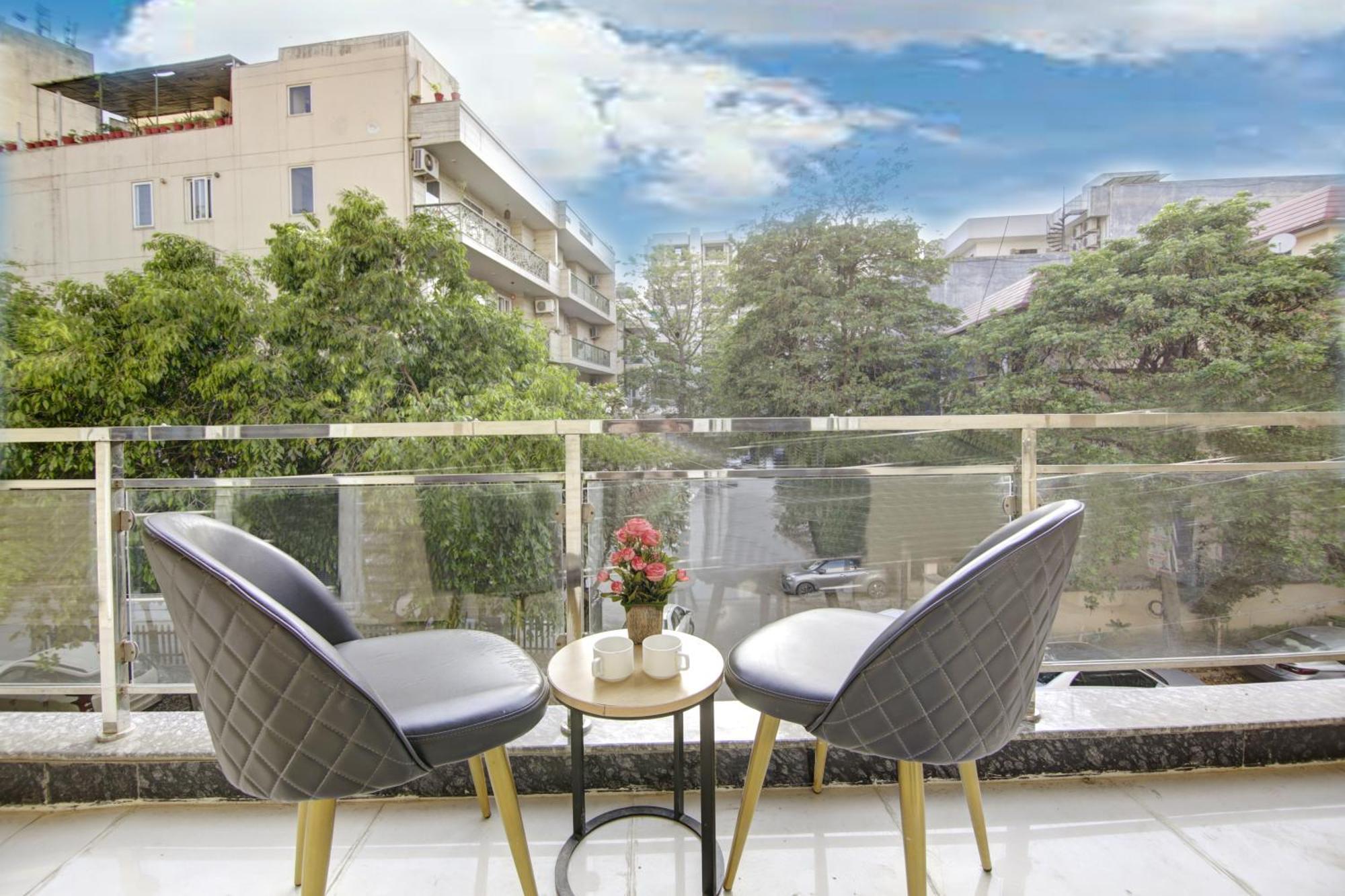 Limewood Stay - Executive Huda City Center Gurgaon Eksteriør bilde
