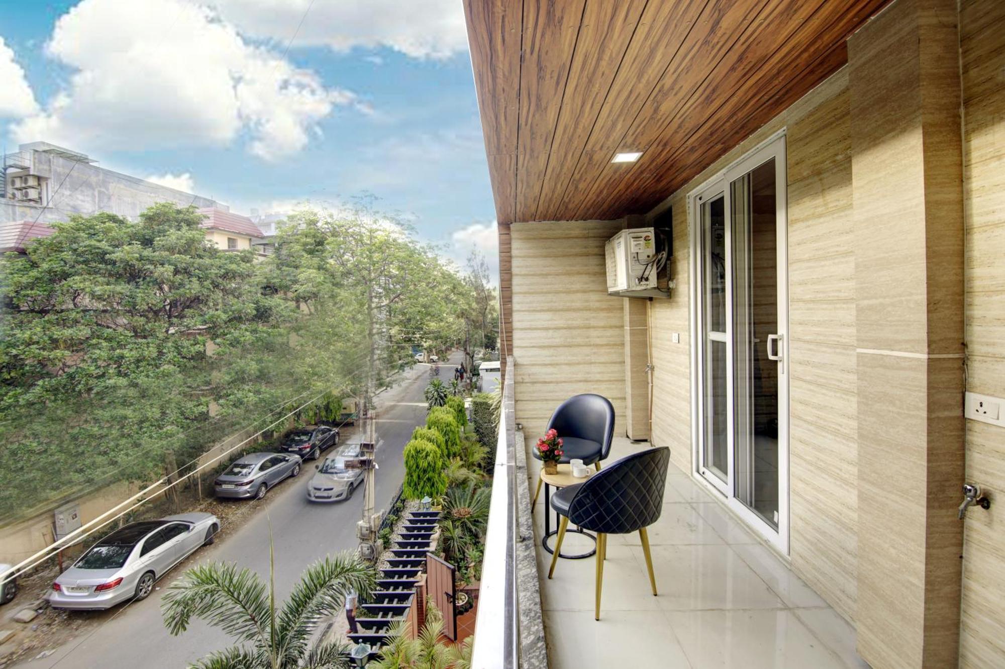 Limewood Stay - Executive Huda City Center Gurgaon Eksteriør bilde